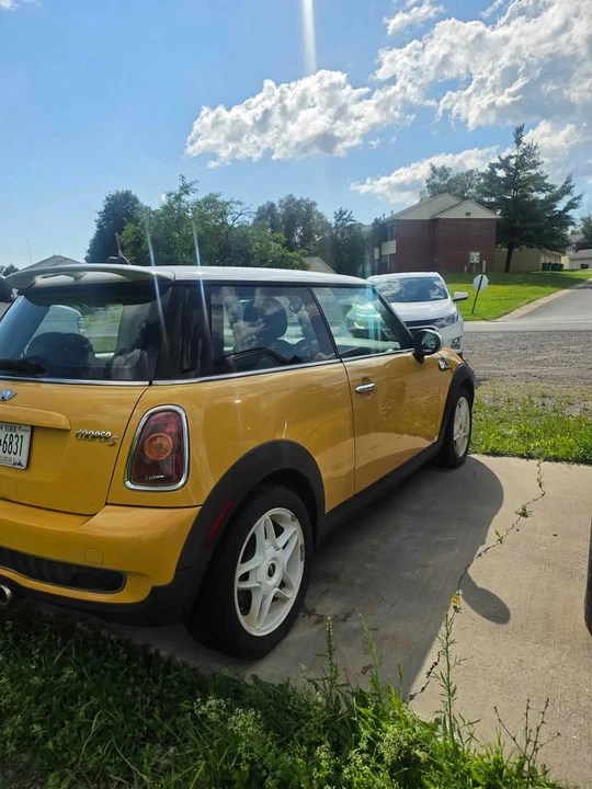 2008 Mini Mini 2nd Gen - Image 4 of 6