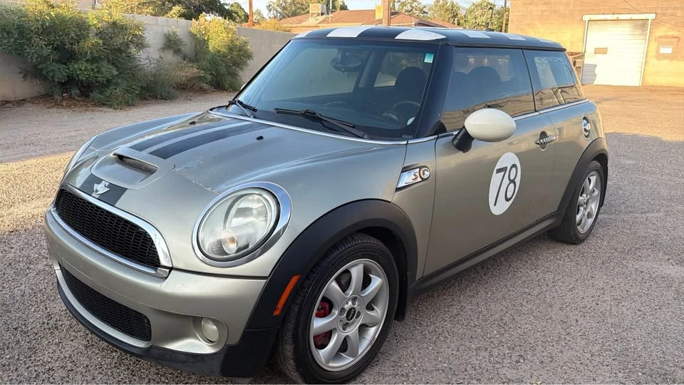 2008 Mini Mini 2nd Gen - Image 2 of 10