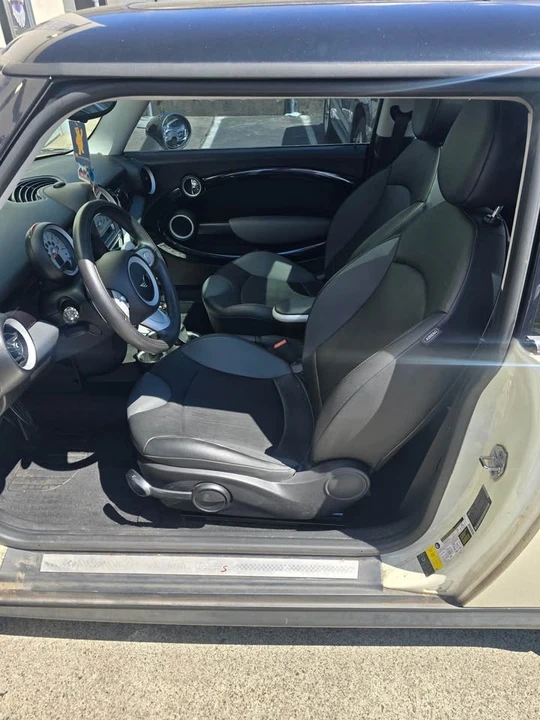 2008 Mini Mini 2nd Gen - Image 3 of 4