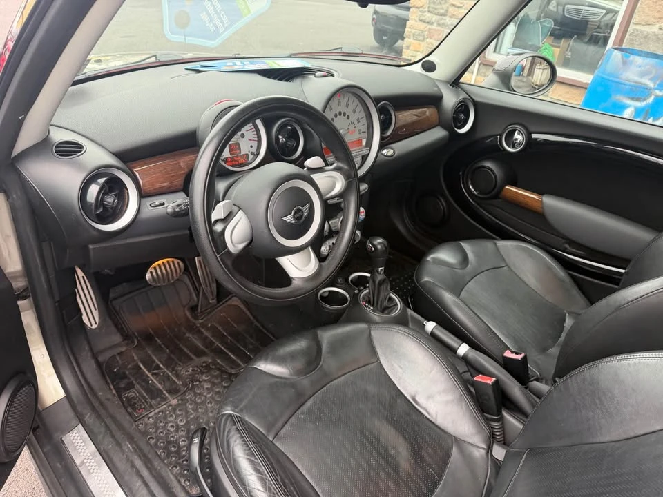 2008 Mini Mini 2nd Gen - Image 5 of 9
