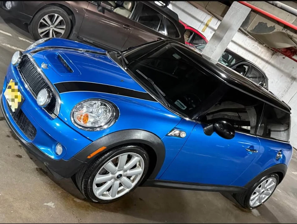 2008 Mini Mini 2nd Gen - Image 2 of 5