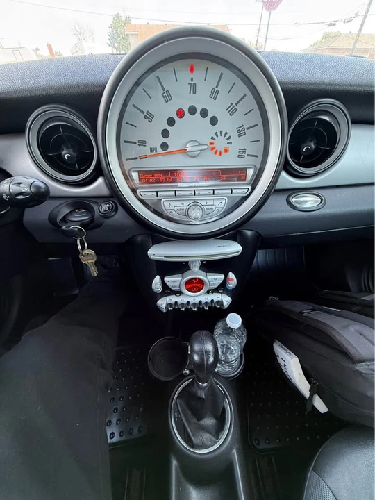 2008 Mini Mini 2nd Gen - Image 11 of 11