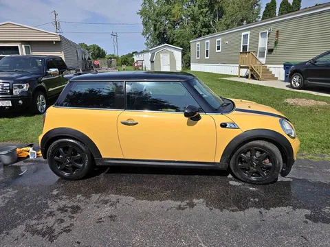 2008 MINI Cooper S Hatchback 2D