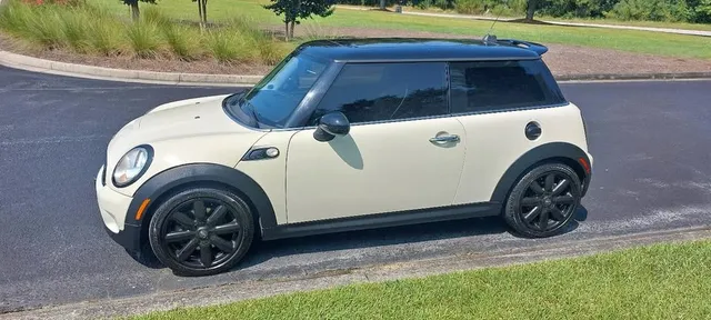 2008 MINI Cooper S Hatchback 2D