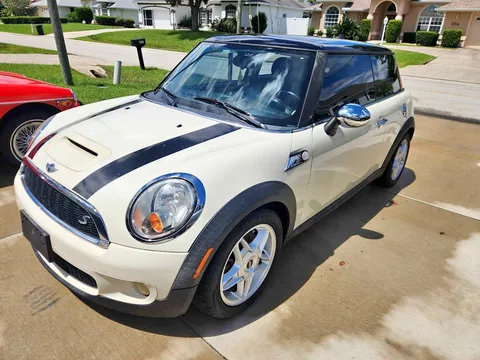 2008 MINI Cooper S Hatchback 2D