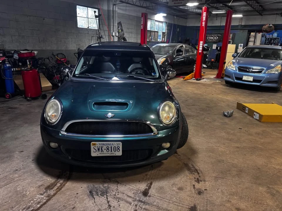 2008 Mini Mini 2nd Gen - Image 2 of 5