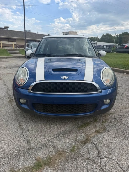2008 Mini Mini 2nd Gen - Image 2 of 7