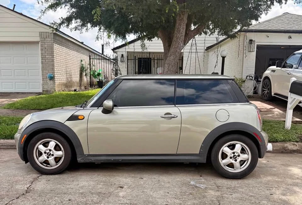 2008 Mini Mini 2nd Gen - Image 4 of 4