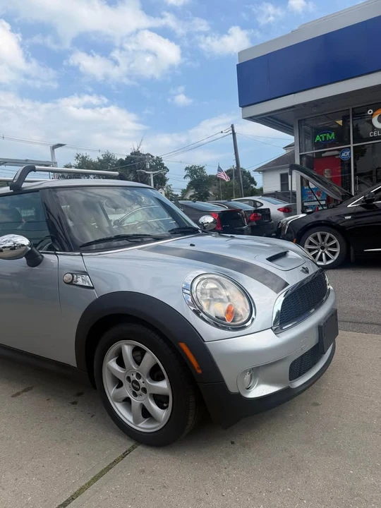 2008 Mini Coupe & Roadster - Image 17 of 18
