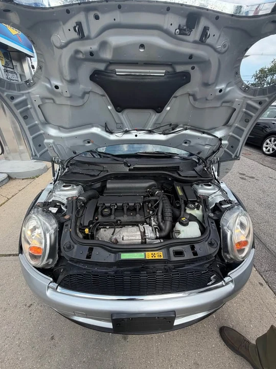 2008 Mini Coupe & Roadster - Image 14 of 18