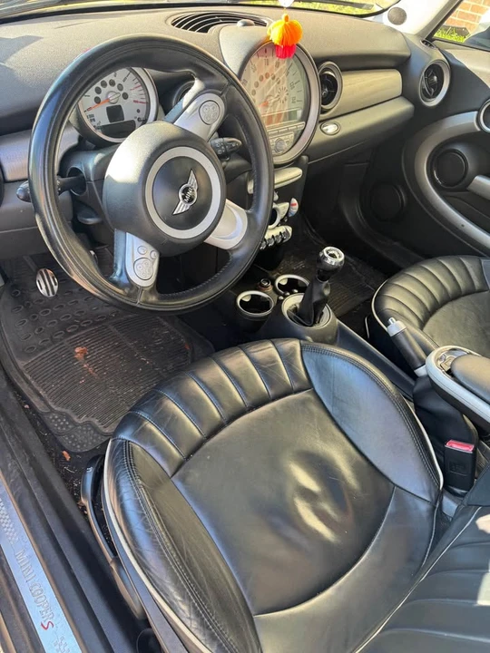 2008 Mini Coupe & Roadster - Image 5 of 5