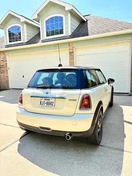 2008 MINI Cooper Hatchback 2D