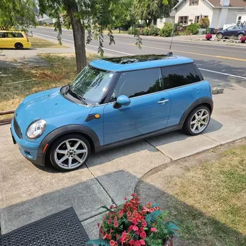 2008 MINI Cooper Hatchback 2D