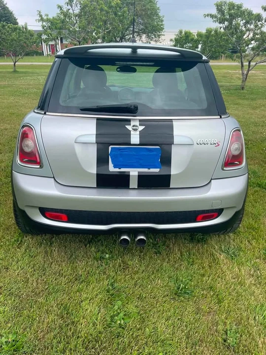 2008 Mini Mini 2nd Gen - Image 2 of 11