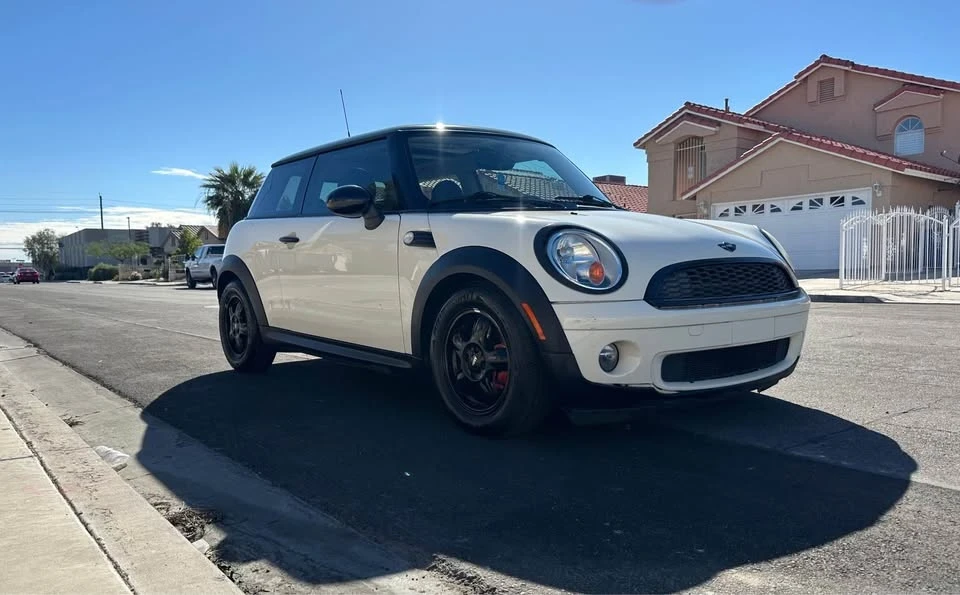 2008 Mini Mini 2nd Gen - Image 4 of 10