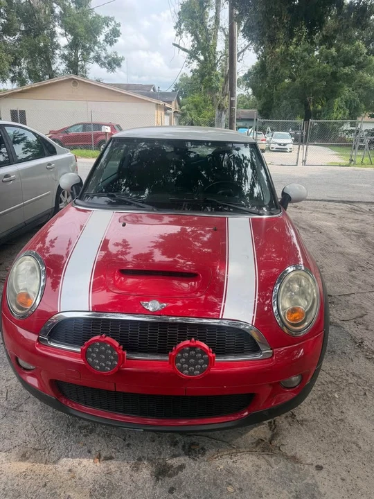 2008 Mini Mini 2nd Gen - Image 2 of 11