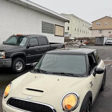 2008 MINI Cooper S Hatchback 2D
