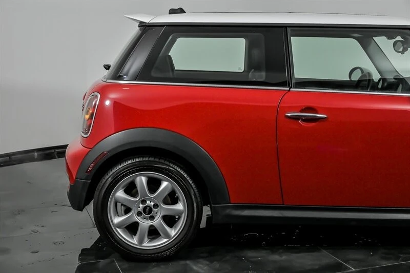2008 Mini Mini Cooper S 1st Gen - Image 11 of 28