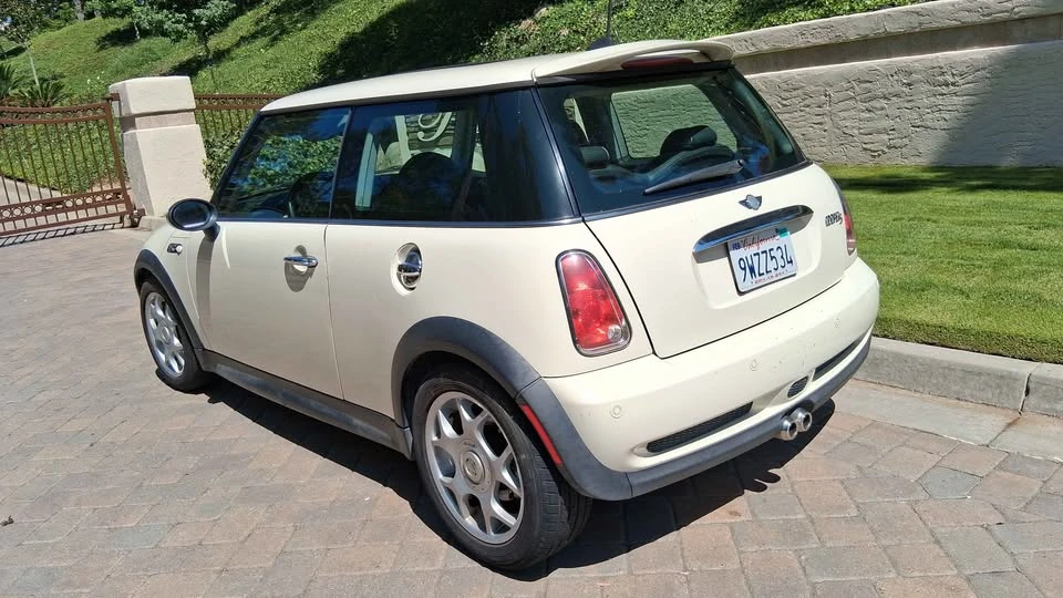 2008 Mini Coupe & Roadster - Image 6 of 16