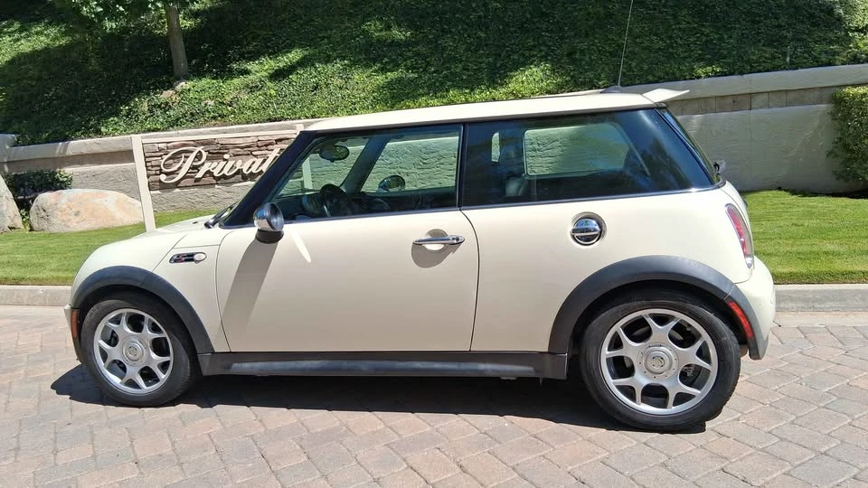 2008 Mini Coupe & Roadster - Image 5 of 16