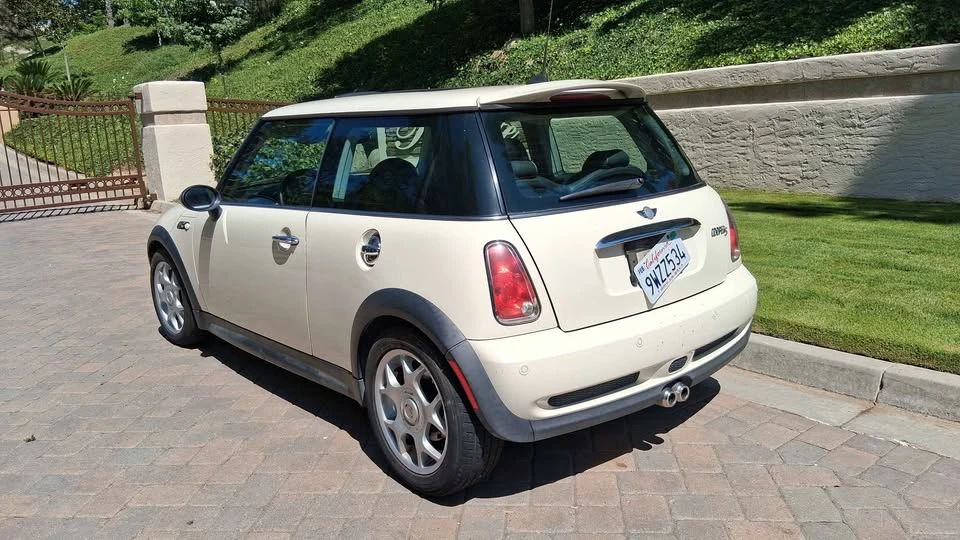 2008 Mini Coupe & Roadster - Image 4 of 16