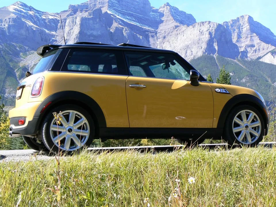 2008 Mini Mini Cooper S 1st Gen - Image 2 of 10