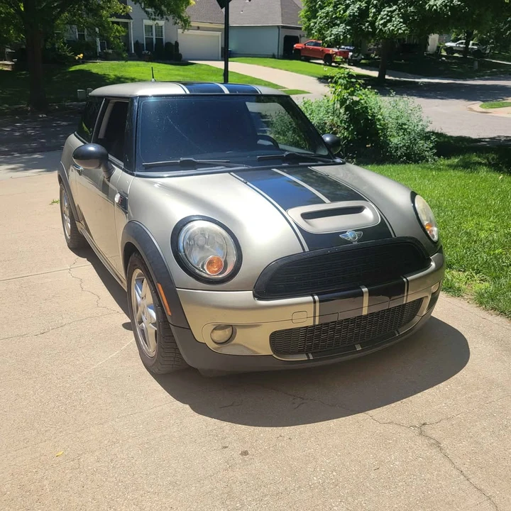 2008 Mini Mini Cooper S 1st Gen - Image 2 of 19