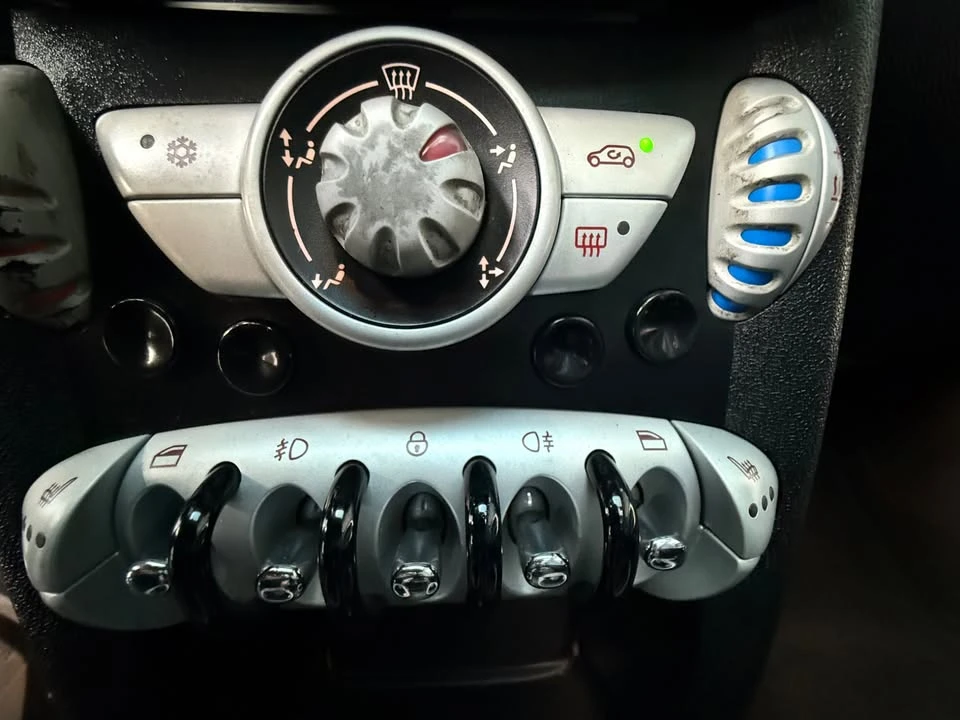 2008 Mini Mini Cooper S 1st Gen - Image 14 of 20