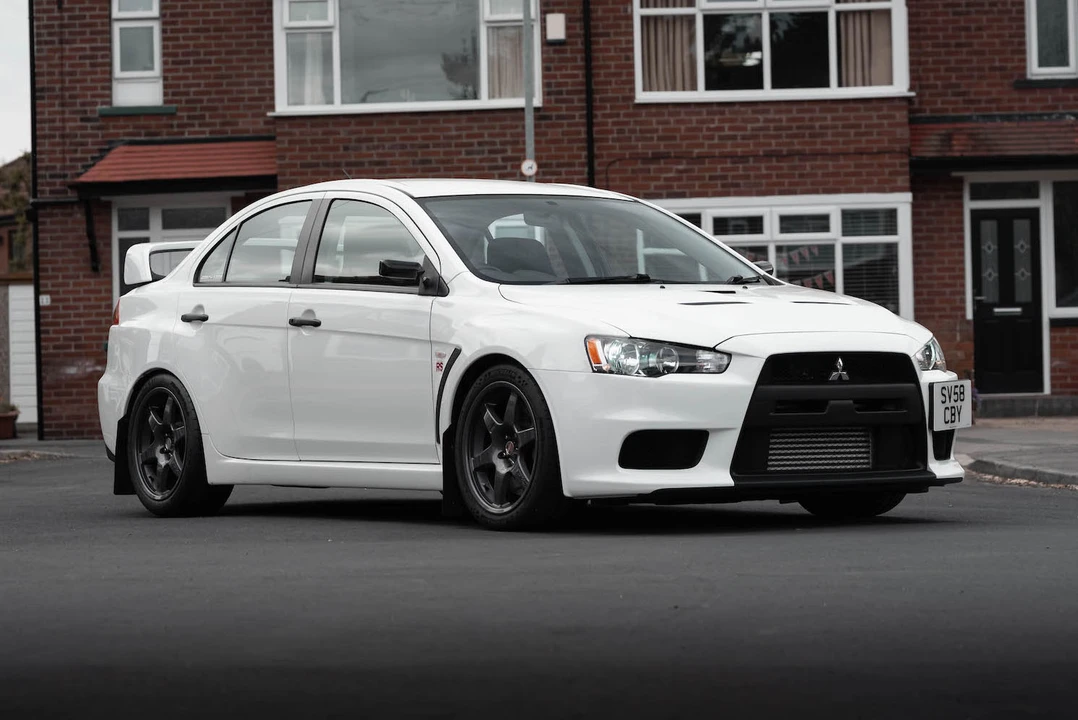2008 Mitsubishi Lancer Evolution X 9th Gen - Image 2 of 31