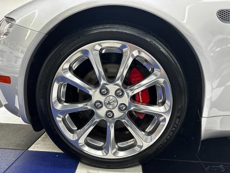 2008 Maserati Quattroporte - Image 12 of 24