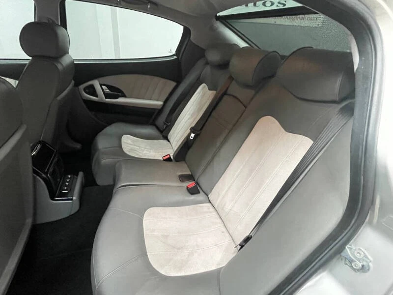 2008 Maserati Quattroporte 5th Gen - Image 19 of 31