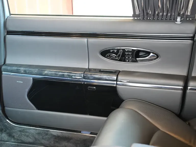 2008 Maybach 62 - Image 17 of 31