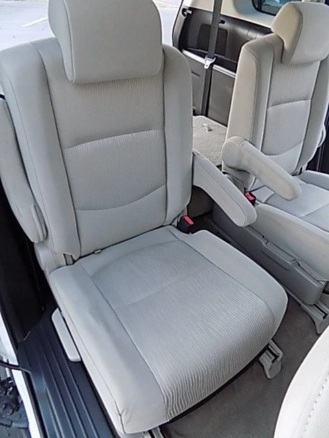 2008 Mazda Mazda 5 - Image 16 of 20
