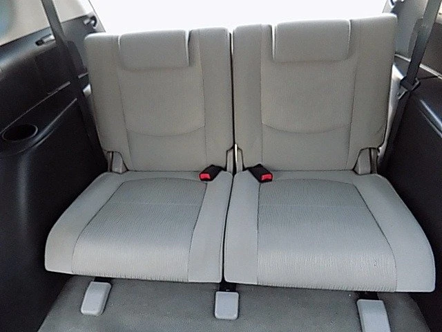2008 Mazda Mazda 5 - Image 17 of 20