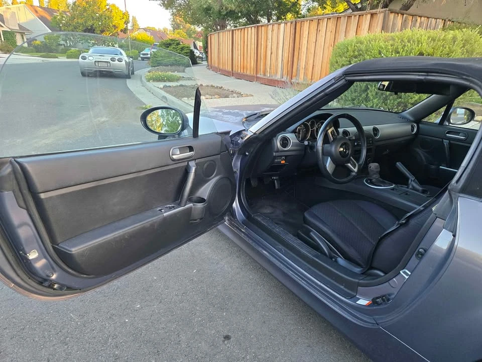 2008 Mazda NC MX-5 Miata - Image 7 of 8