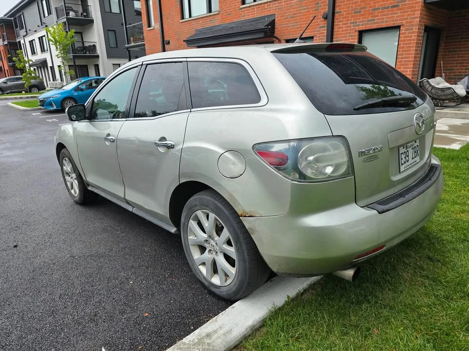 2008 Mazda CX-7 - Image 9 of 10