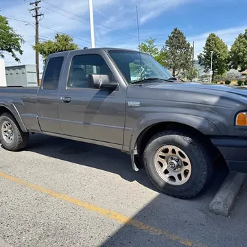 2008 Mazda B3000 Extended Cab