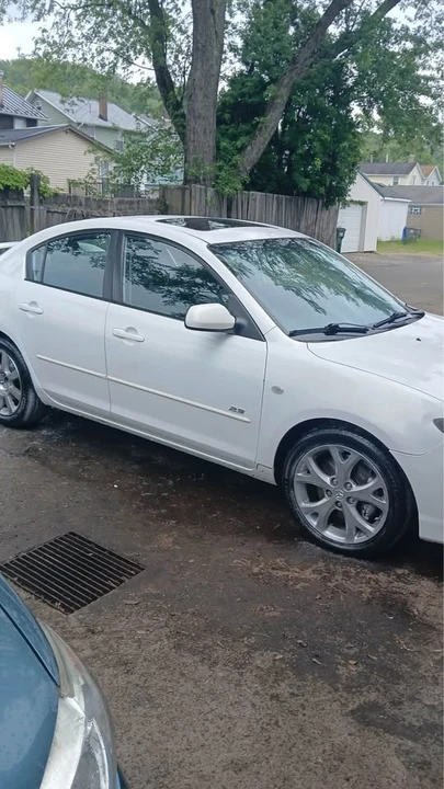 2008 Mazda Mazda 3 1st Gen - Image 3 of 10