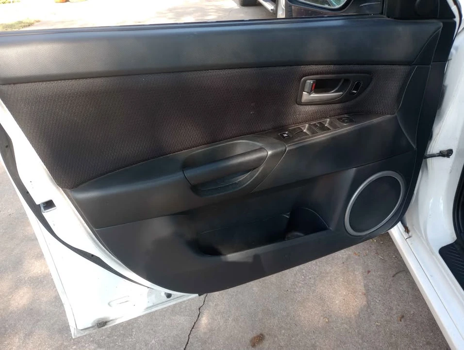 2008 Mazda Mazda 3 1st Gen - Image 10 of 12