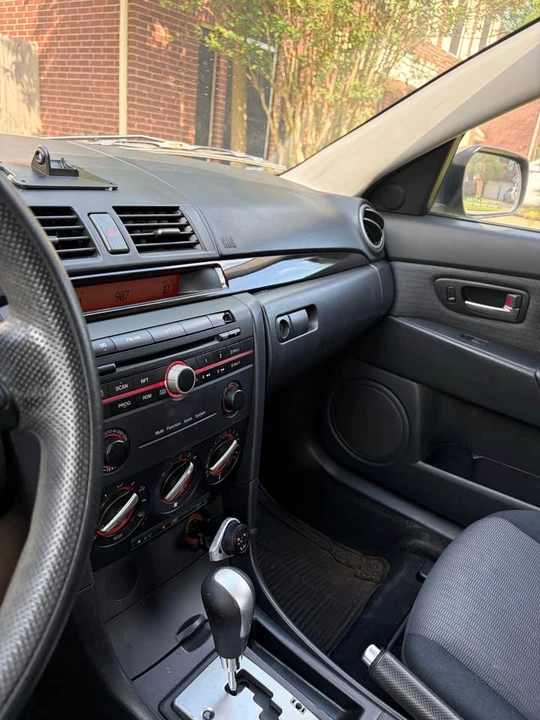2008 Mazda Mazda 3 1st Gen - Image 13 of 14