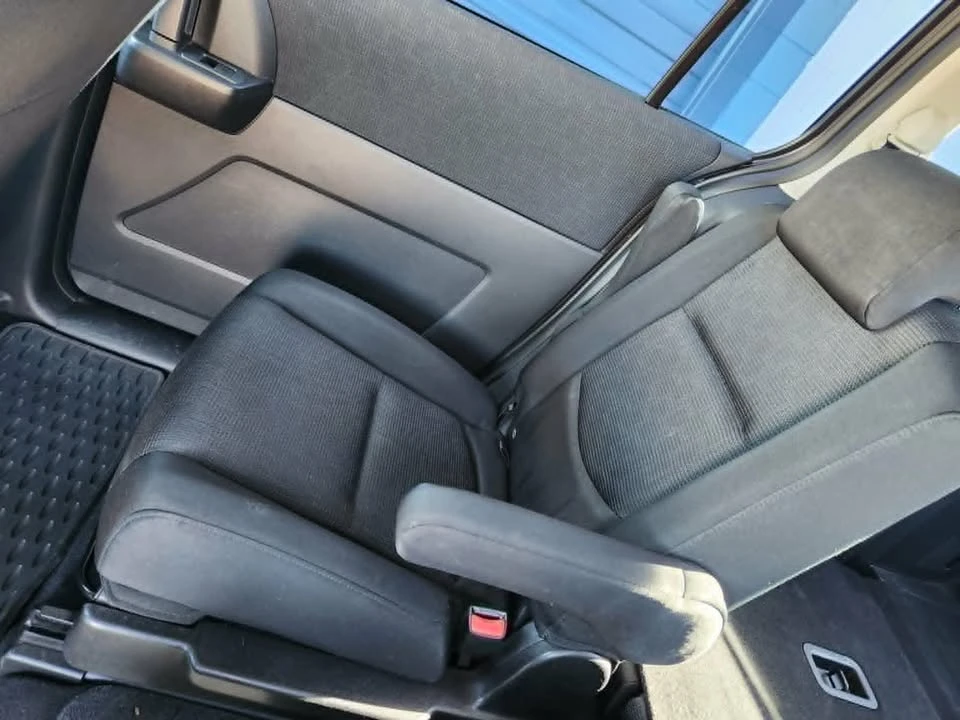 2008 Mazda Mazda 5 - Image 5 of 9