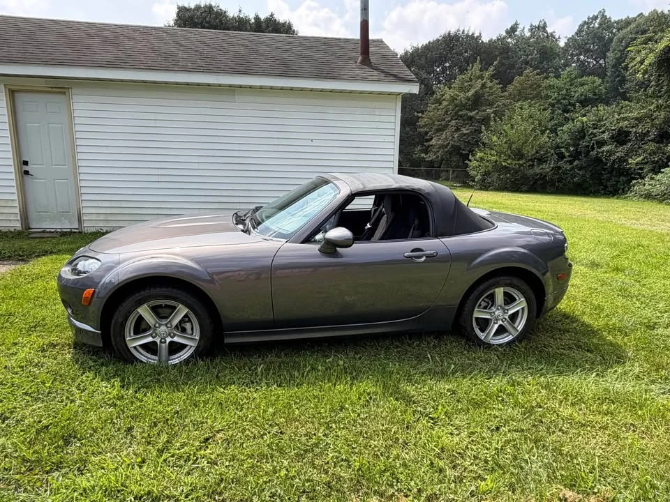 2008 Mazda NC MX-5 Miata - Image 2 of 6