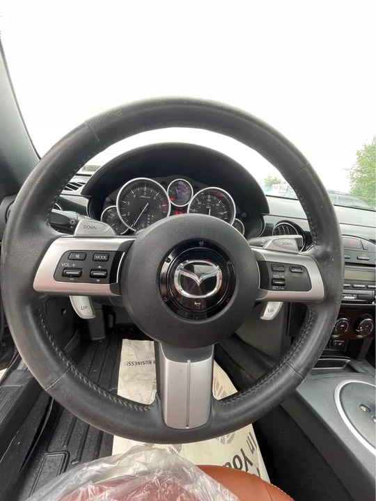 2008 Mazda NC MX-5 Miata - Image 10 of 20