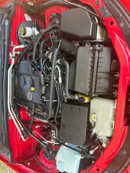 2008 Mazda NC MX-5 Miata - Image 10 of 11