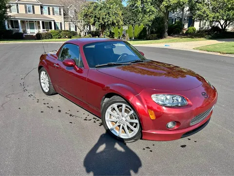 2008 Mazda MX-5 Miata RF Grand Touring Convertible 2D