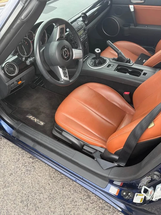 2008 Mazda NC MX-5 Miata - Image 10 of 15