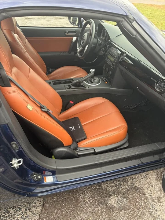 2008 Mazda NC MX-5 Miata - Image 11 of 15