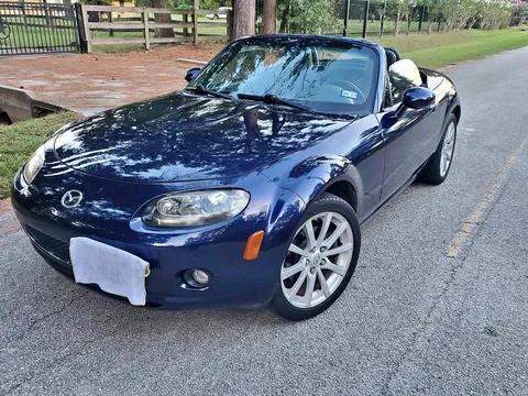 2008 Mazda MX-5 Miata RF Grand Touring Convertible 2D