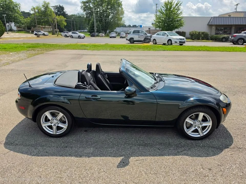 2008 Mazda NC MX-5 Miata - Image 5 of 13