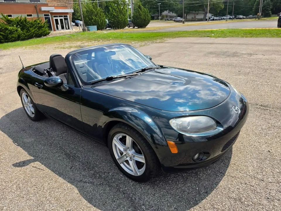 2008 Mazda NC MX-5 Miata - Image 4 of 13